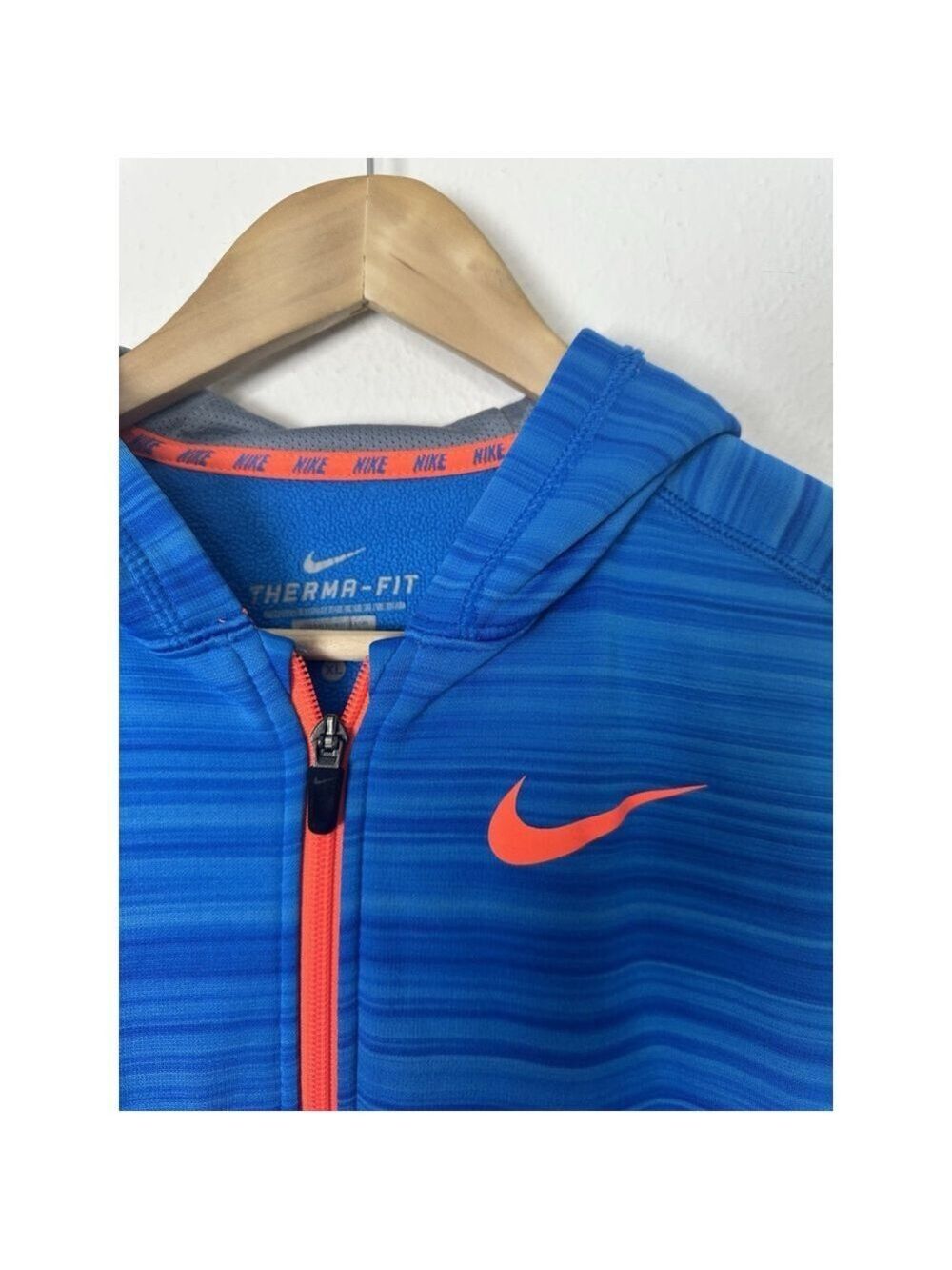Nike Therma Fit Zip Front Hooded Sweatshirt Youth XL Blue Athleisure Sporty - Picture 4 of 9